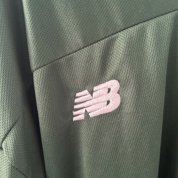 New Balance Oversized Long Sleeve Jersey - Picture 4 of 7